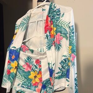Floral Tropical Print Blazer and Shorts Set (Brand New)